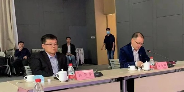 貴陽市建筑設(shè)計(jì)院董事長蔣美榮率隊(duì)參訪中規(guī)院西部分院開展交流活動