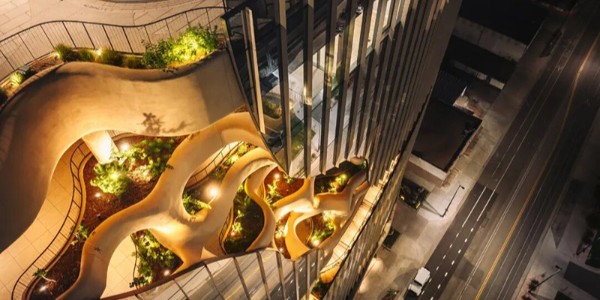 炸裂！馬巖松MAD美國(guó)丹佛住宅“垂直峽谷”建成